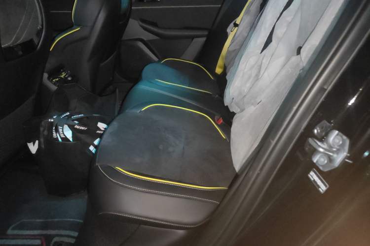 Used Lynk & Co 03 2023 03+ Racing All-Wheel-Drive Version Left Rear Seat