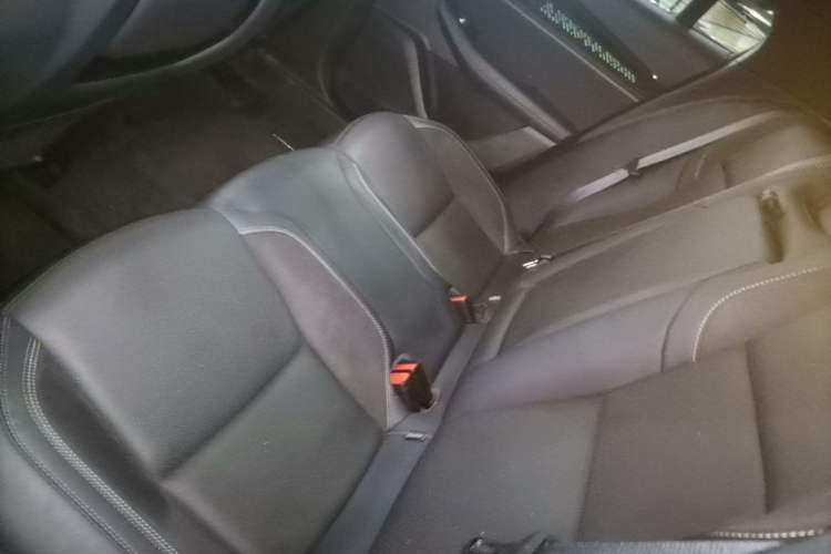 Used Lynk & Co 03 2023 1.5TD DCT JingPro Left Rear Seat