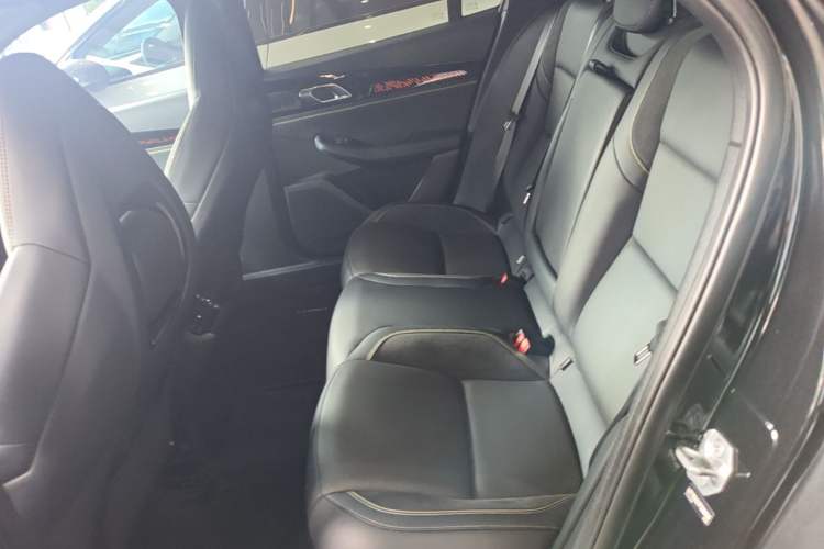 Used Lynk & Co 03 2023 1.5TD DCT JingPro Left Rear Seat