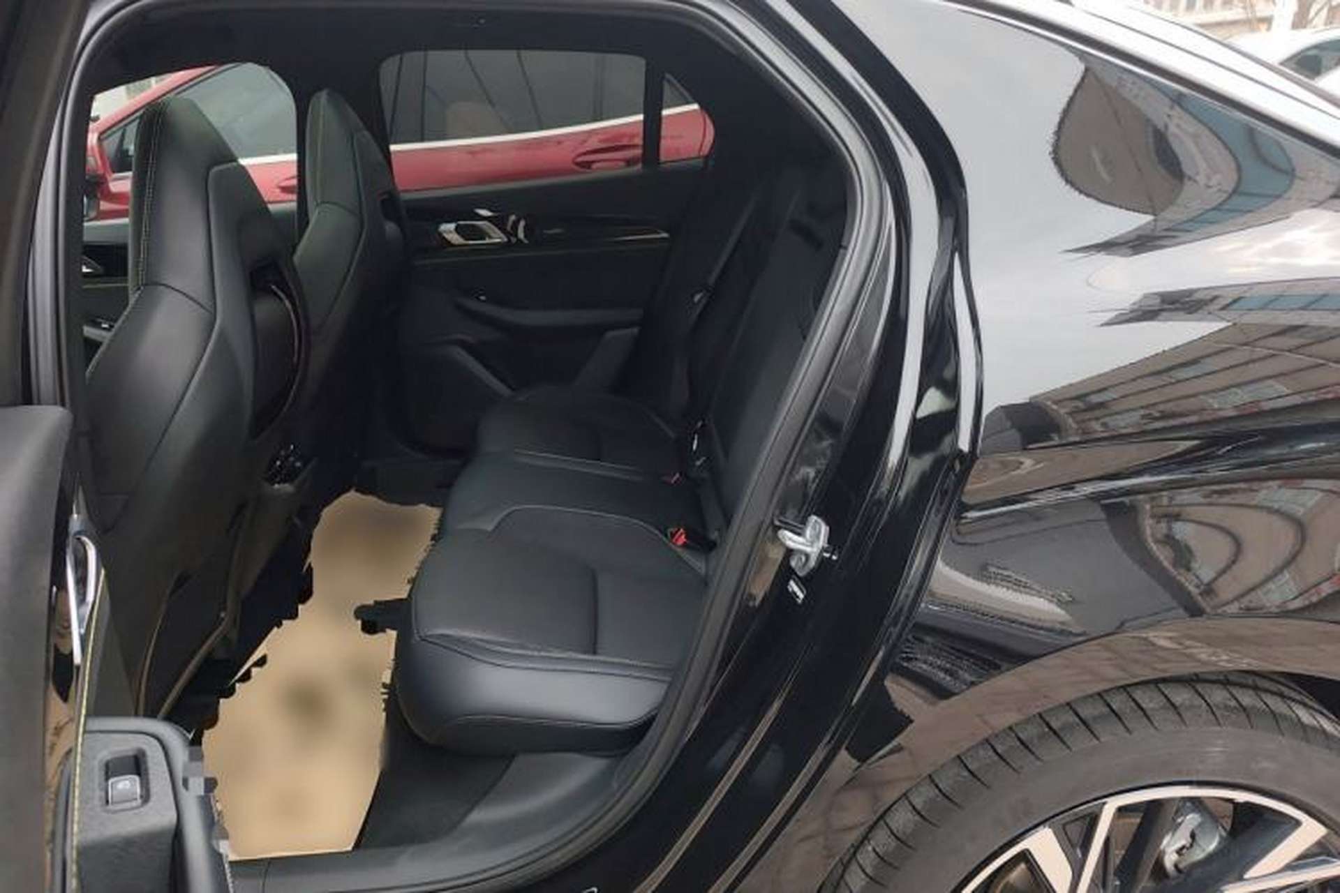 Used Lynk & Co 03 2023 2.0TD DCT H-Power Halo Left Rear Seat