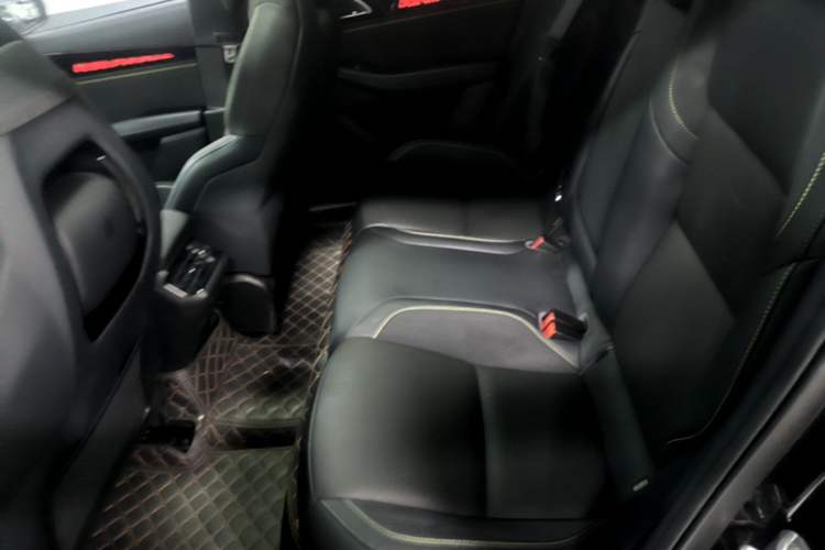 Used Lynk & Co 03 2023 2.0TD DCT JingPro Left Rear Seat