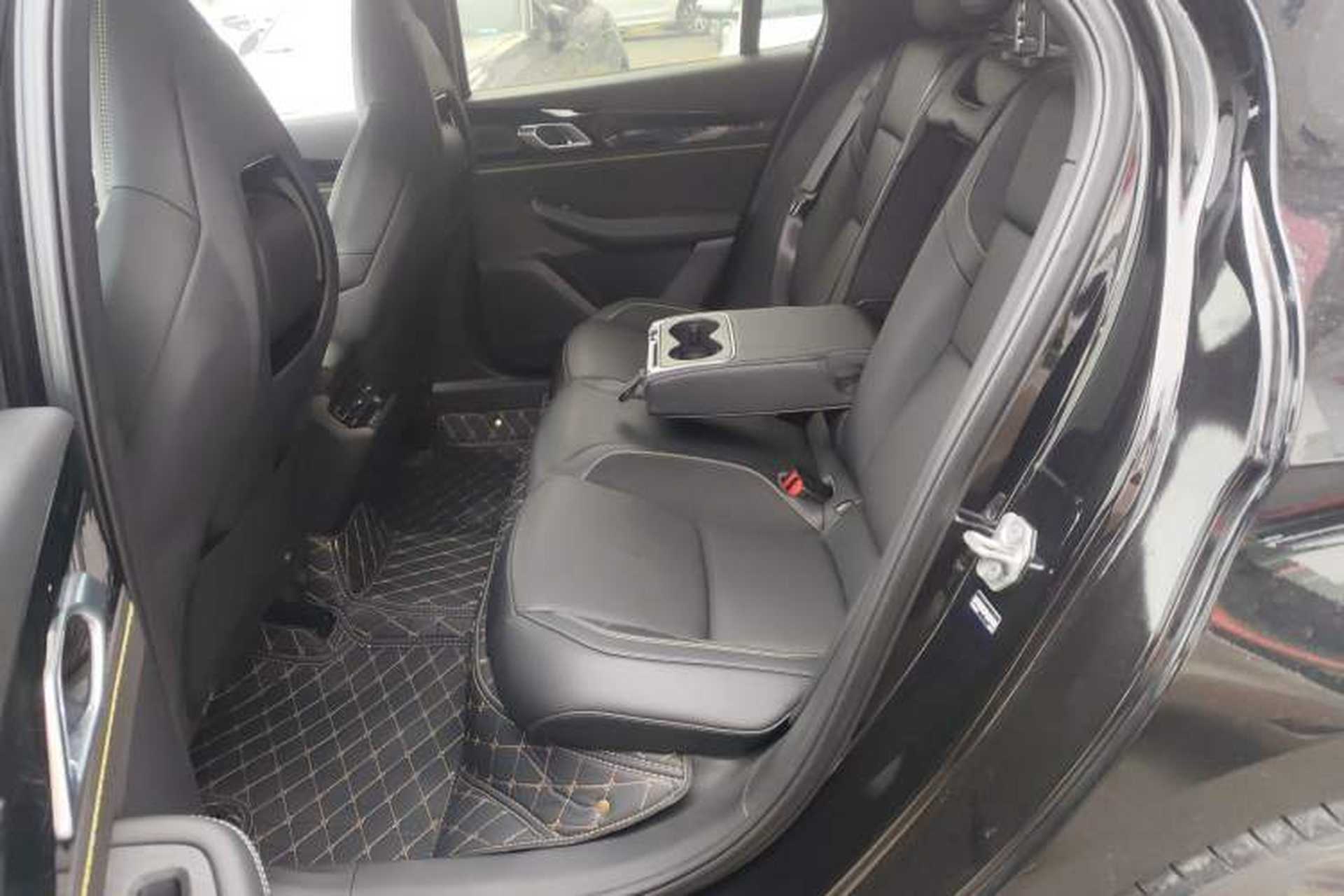 Used Lynk & Co 03 2023 1.5TD DCT JingPro Left Rear Seat