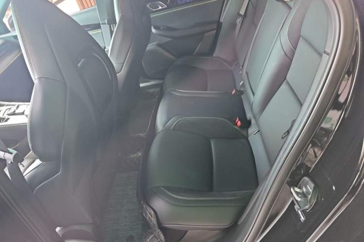 Used Lynk & Co 03 2023 1.5T EM-F PM Left Rear Seat