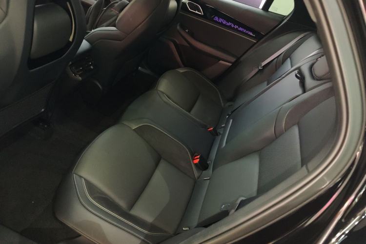 Used Lynk & Co 03 2023 1.5TD DCT JingPro Left Rear Seat