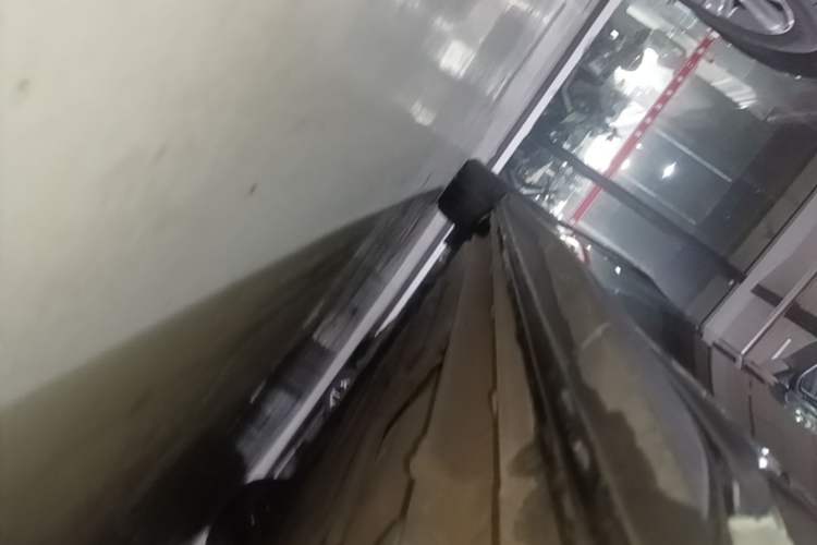 Used Lynk & Co 03 2023 1.5TD DCT JingPro Left Side Sill