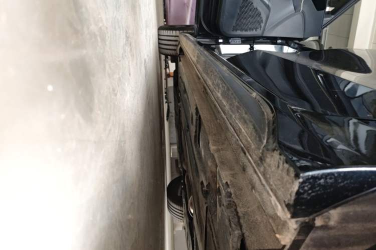 Used Lynk & Co 03 2023 1.5TD DCT JingPro Left Side Sill