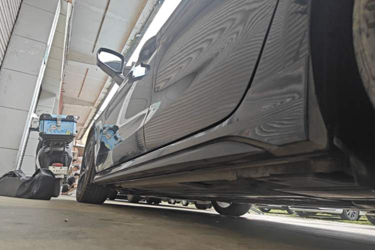 Used Lynk & Co 03 2023 1.5T EM-F AM Left Side Sill