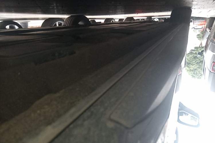 Used Lynk & Co 03 2023 2.0TD DCT JingPro Left Side Sill