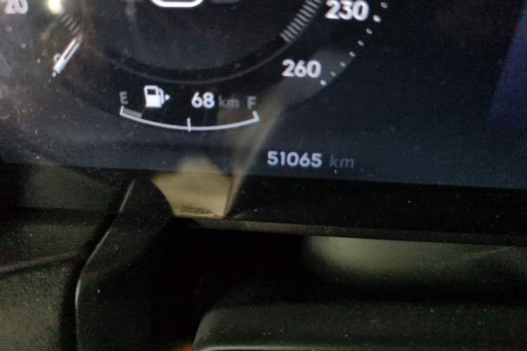 Used Lynk & Co 03 2023 1.5TD DCT JingPro Odometer Close Up