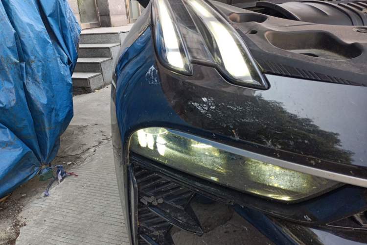 Used Lynk & Co 03 2023 2.0TD DCT H-Power Halo Right Front Headlight