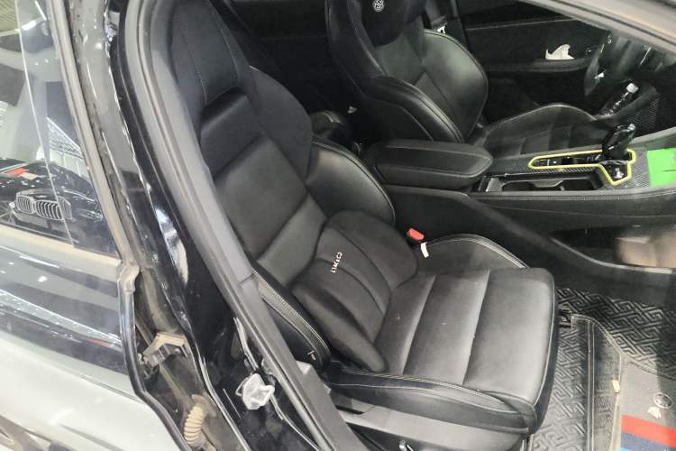 Used Lynk & Co 03 2023 1.5TD DCT JingPro Right Front Seat
