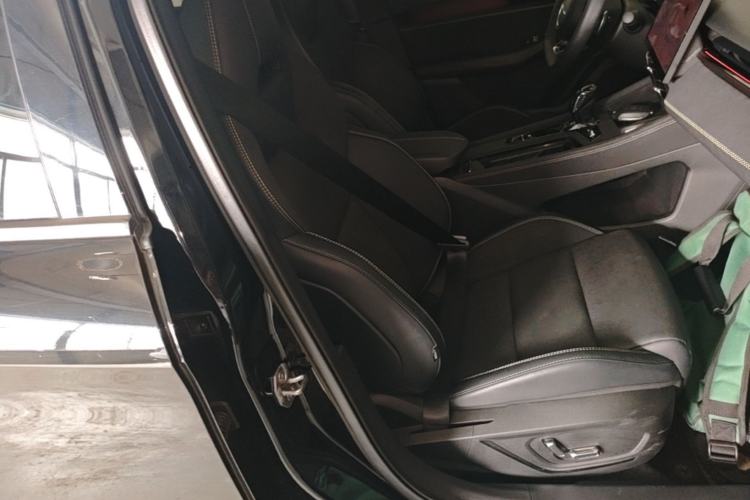 Used Lynk & Co 03 2023 1.5TD DCT JingPro Right Front Seat