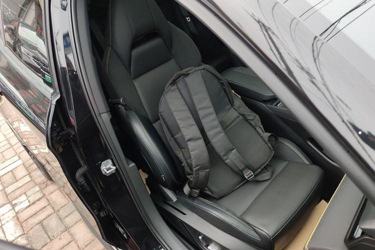 Used Lynk & Co 03 2023 2.0TD DCT H-Power Halo Right Front Seat