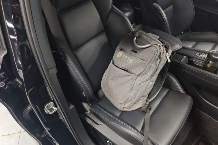 Used Lynk & Co 03 2023 1.5TD DCT JingPlus Right Front Seat