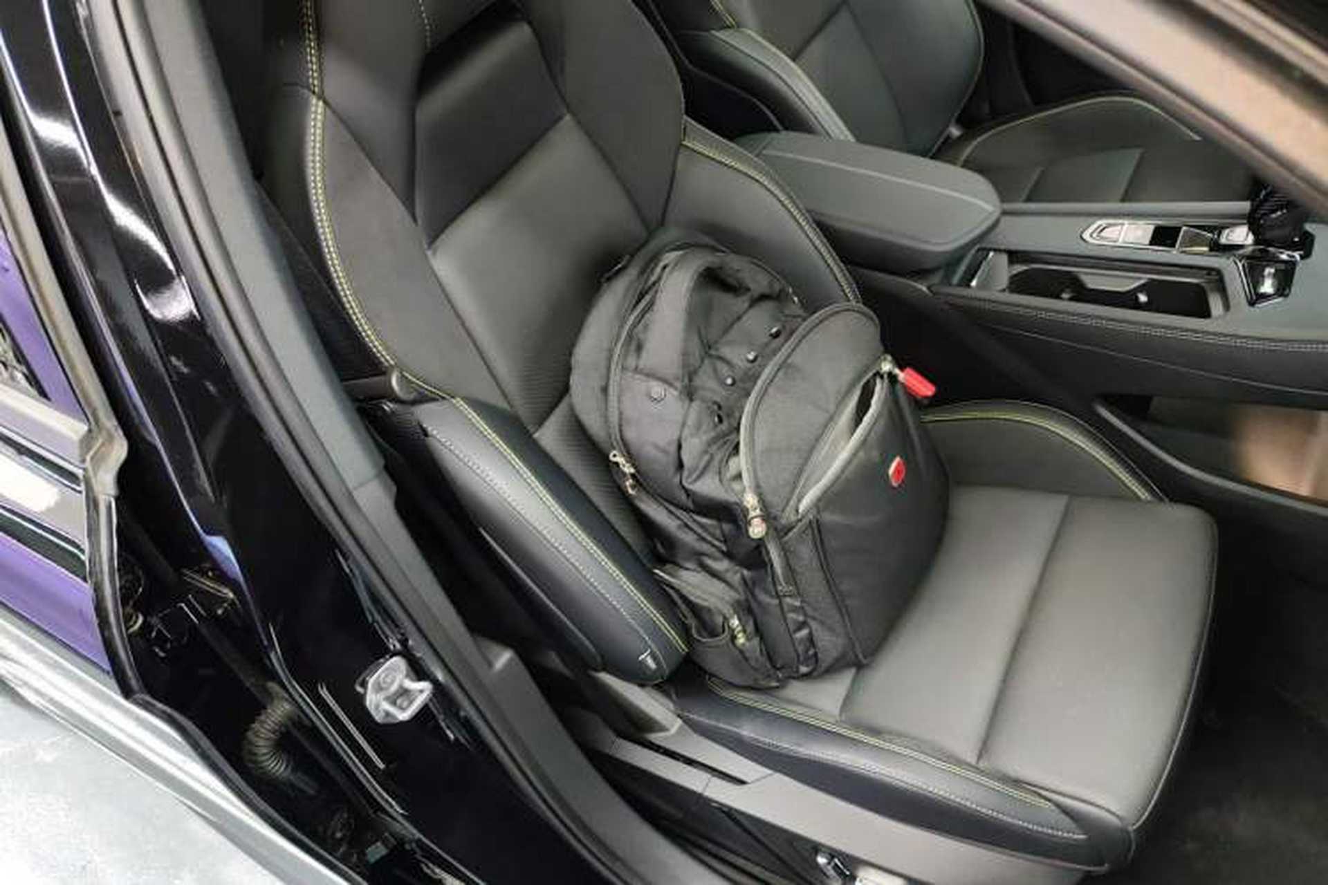 Used Lynk & Co 03 2023 1.5TD DCT JingPro Right Front Seat