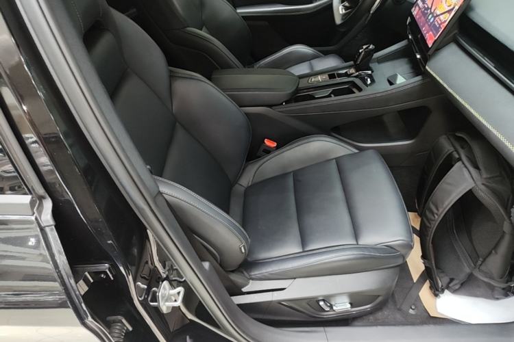 Used Lynk & Co 03 2023 1.5TD DCT JingPlus Right Front Seat