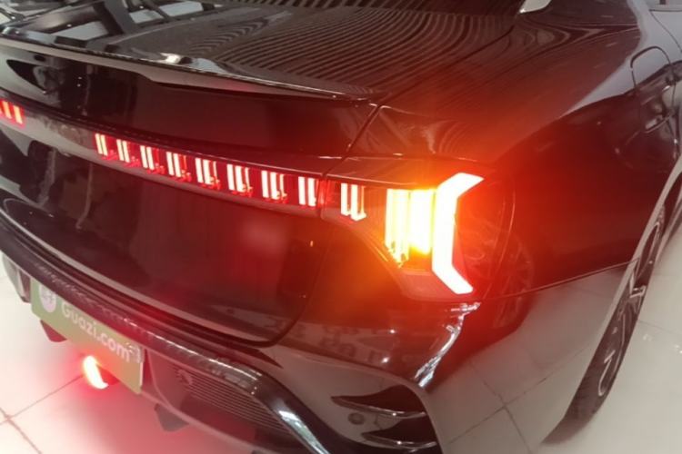 Used Lynk & Co 03 2023 1.5TD DCT JingPro Right Rear Taillight