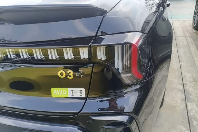 Used Lynk & Co 03 2023 03+ 2.0TD Automatic Yufeng Edition Right Rear Taillight