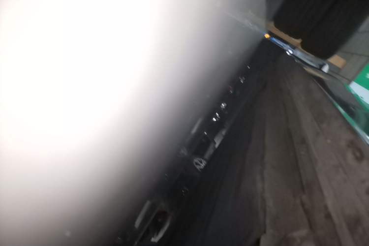 Used Lynk & Co 03 2023 1.5TD DCT JingPro Right Side Sill