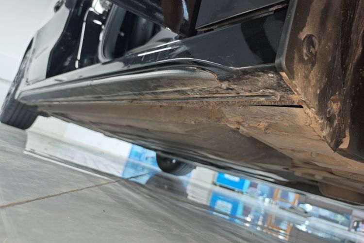 Used Lynk & Co 03 2023 1.5TD DCT JingPro Right Side Sill