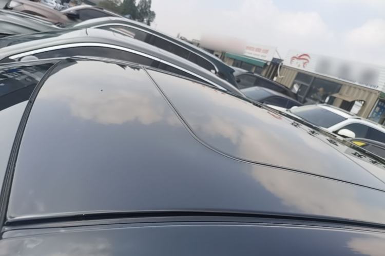 Used Lynk & Co 03 2023 03+ 2.0TD Automatic Yufeng Edition Roof