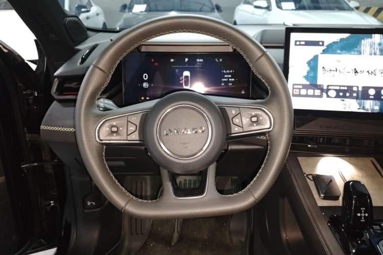 Used Lynk & Co 03 2023 1.5T EM-F PM Steering Wheel