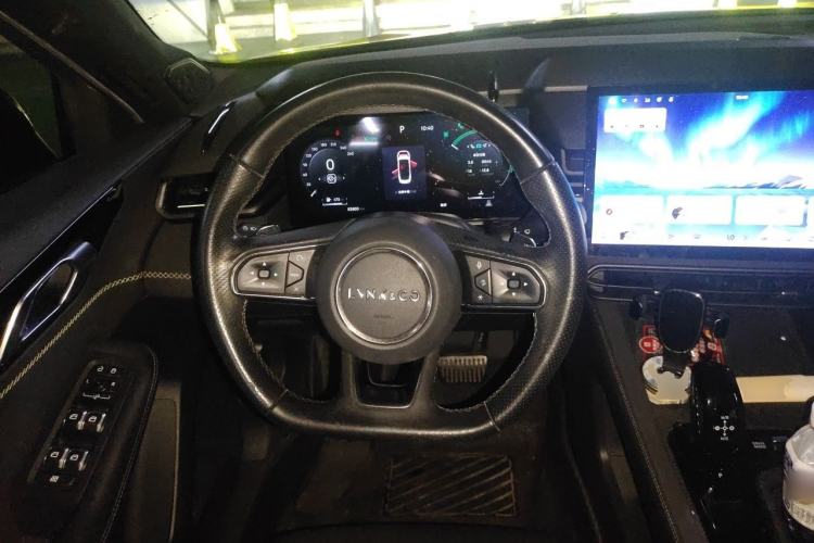 Used Lynk & Co 03 2023 2.0TD DCT JingPro Steering Wheel