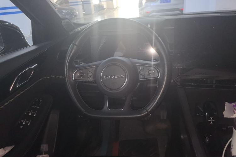 Used Lynk & Co 03 2023 2.0TD DCT H-Power Halo Steering Wheel