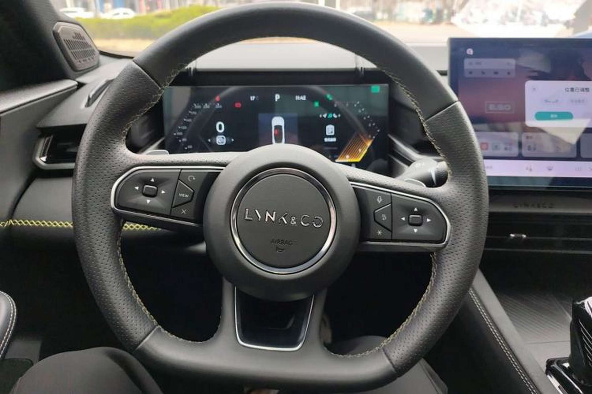 Used Lynk & Co 03 2023 2.0TD DCT H-Power Halo Steering Wheel