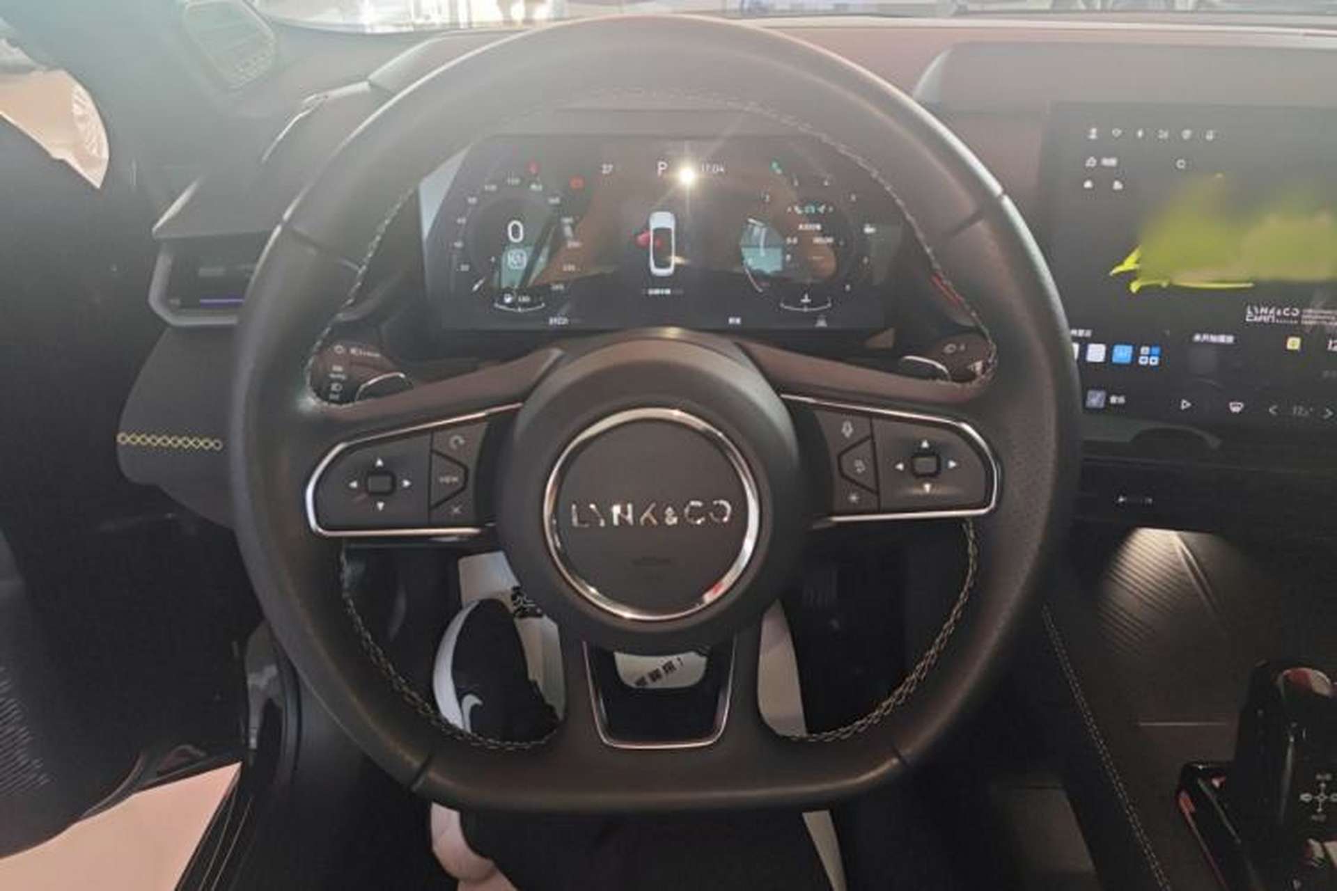 Used Lynk & Co 03 2023 2.0TD DCT JingPro Steering Wheel