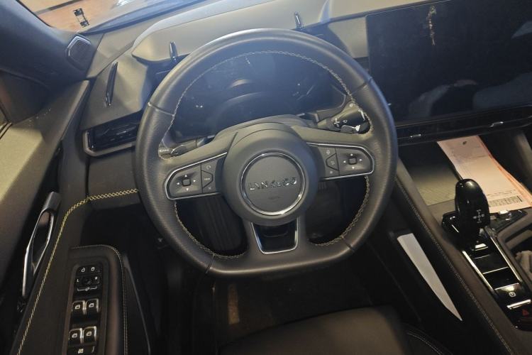 Used Lynk & Co 03 2023 1.5TD DCT JingPro Steering Wheel