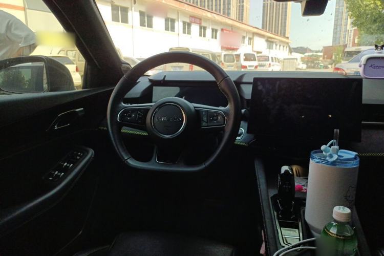 Used Lynk & Co 03 2023 2.0TD DCT H-Power Halo Steering Wheel