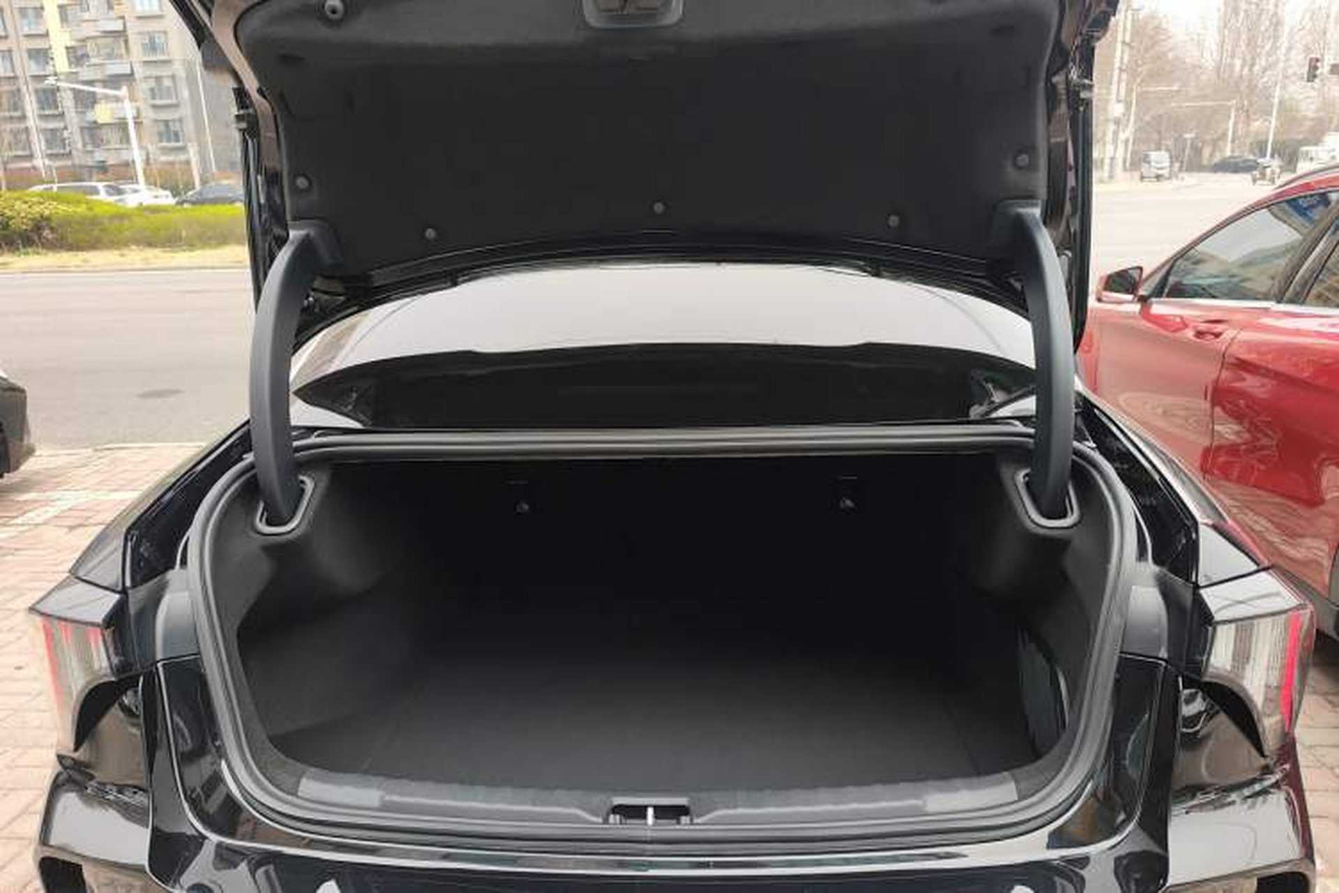 Used Lynk & Co 03 2023 2.0TD DCT H-Power Halo Trunk