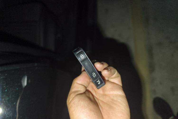 Used Lynk & Co 03 2023 2.0TD DCT JingPro Vehicle Key