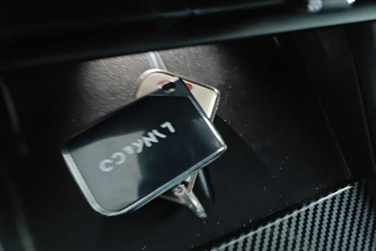 Used Lynk & Co 03 2023 2.0TD DCT JingPro Vehicle Key