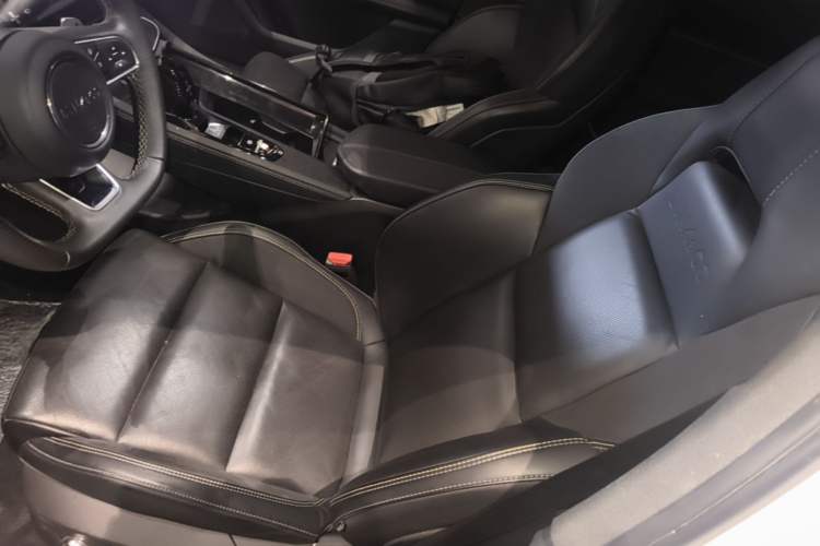Used Lynk & Co 03 2023 2.0TD DCT H-Power Halo Left Front Seat