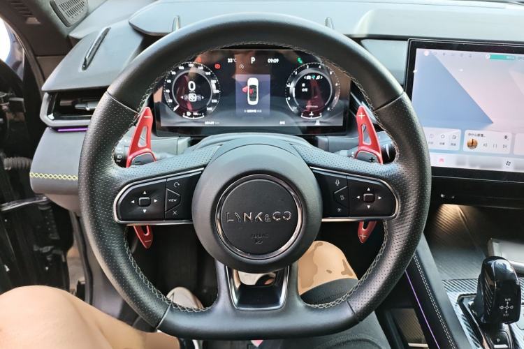 Used Lynk & Co 03 2023 2.0TD DCT H-Power Halo Steering Wheel