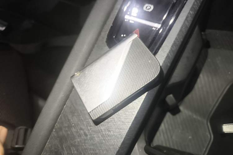 Used Lynk & Co 03 2023 2.0TD DCT H-Power Halo Vehicle Key
