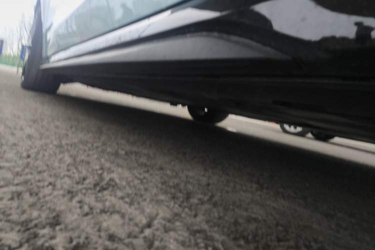 Used Lynk & Co 03 2023 2.0TD DCT JingPro Chassis Rear Left