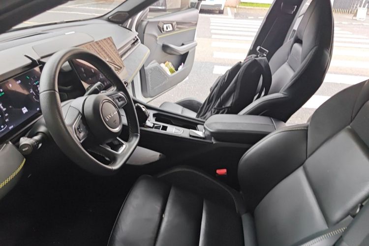 Used Lynk & Co 03 2023 2.0TD DCT JingPro Left Front Seat