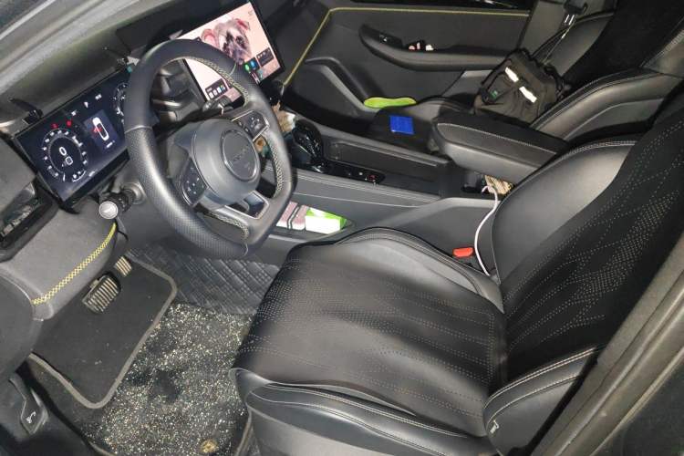 Used Lynk & Co 03 2023 1.5TD DCT JingPlus Left Front Seat