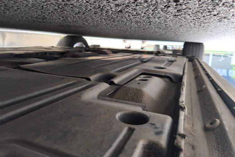 Used Lynk & Co 03 2023 2.0TD DCT JingPro Chassis Rear Left