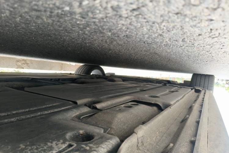 Used Lynk & Co 03 2023 2.0TD DCT JingPro Chassis Rear Left