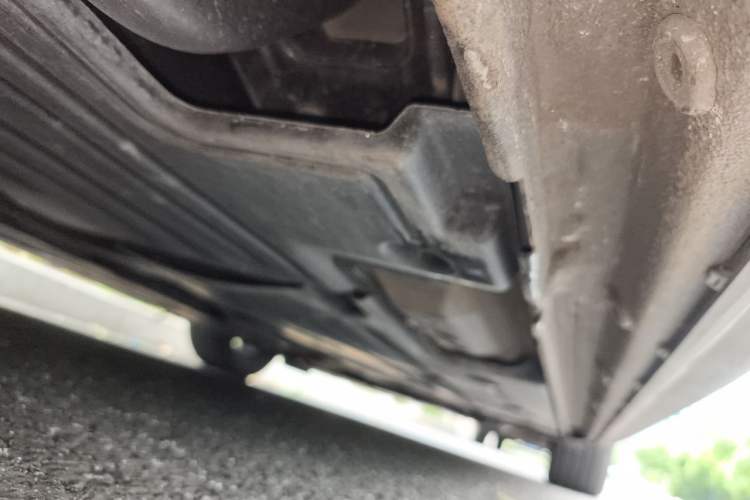 Used Lynk & Co 03 2023 2.0TD DCT JingPro Chassis Rear Right
