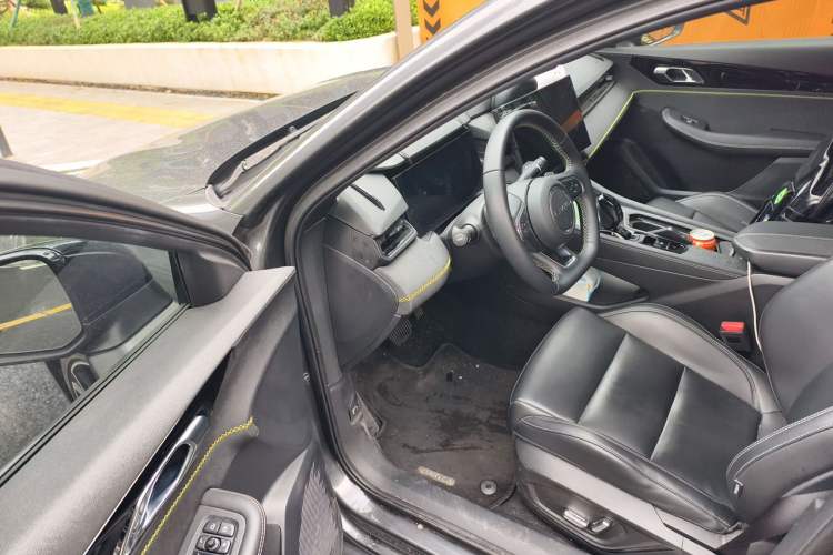 Used Lynk & Co 03 2023 1.5TD DCT JingPlus Driver Seat
