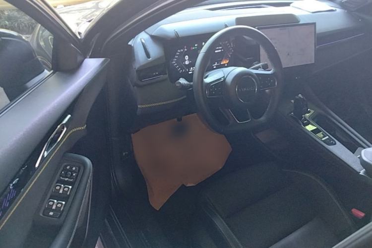 Used Lynk & Co 03 2023 1.5TD DCT JingPro Driver Seat