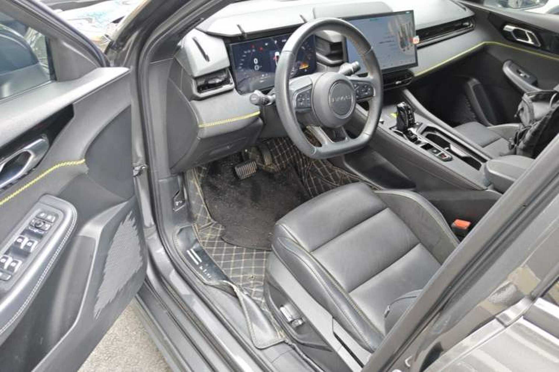 Used Lynk & Co 03 2023 1.5TD DCT JingPro Driver Seat