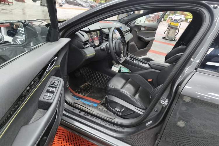Used Lynk & Co 03 2023 2.0TD DCT JingPro Driver Seat