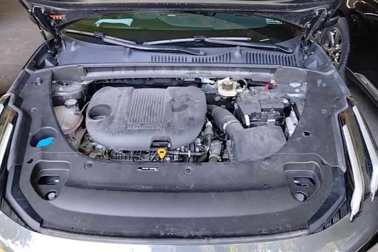 Used Lynk & Co 03 2023 1.5TD DCT JingPro Engine Bay