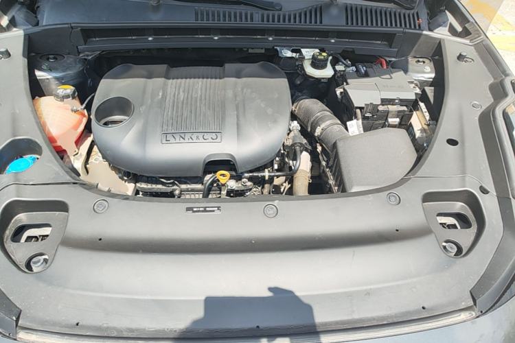 Used Lynk & Co 03 2023 1.5TD DCT JingPro Engine Bay